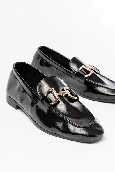 303 Siyah Rugan Toka Aksesuarlı Günlük Kadın Babet ürün görseli