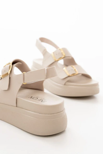 24422-1185 Bej Dolgu Topuk Kadın Sandalet - Resim 5