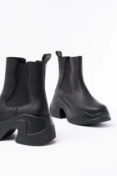 FZ-2400 Siyah Yüksek Tabanlı Lastikli Günlük Kadın Bot - Resim 4