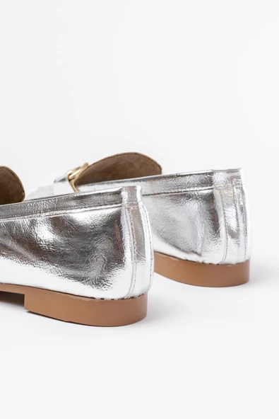 Gümüş Toka Aksesuarlı Günlük Kadın Babet - Resim 1