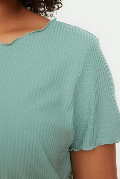 Büyük Beden Kadın Polyester Karışımlı Bisiklet Yaka Kısa Kol Örme Pijama Takımı - 4