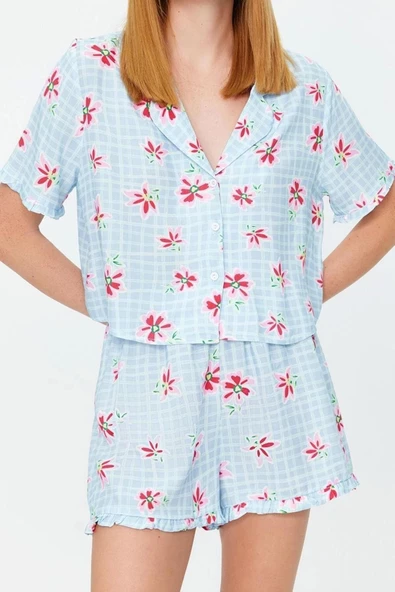 Kadın Viskon Gömlek Yaka Kısa Kol Açık Mavi Çiçek Desenli Viskon Gömlek-Şort Dokuma Pijama Takımı - 2
