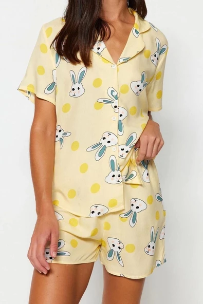 Kadın Viskon Gömlek Yaka Kısa Kol Tavşan Desenli Viskon Gömlek-Şort Dokuma Pijama Takımı - 2