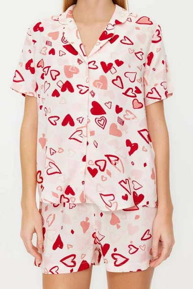 Kadın Viskon Gömlek Yaka Kısa Kol Kalp Desenli Viskon Dokuma Pijama Takımı