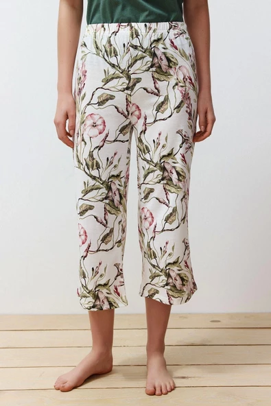 Kadın Pamuk Polyester Bisiklet Yaka Kısa Kol %100 Pamuk Çiçekli Kapri Örme Pijama Takımı - 5