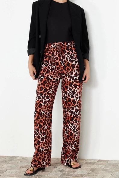 Kadın Yeni Moda Geniş Paça Regular Boy Dokuma Beli Lastikli Geniş Paça Leopar Desenli Pantolon - 2