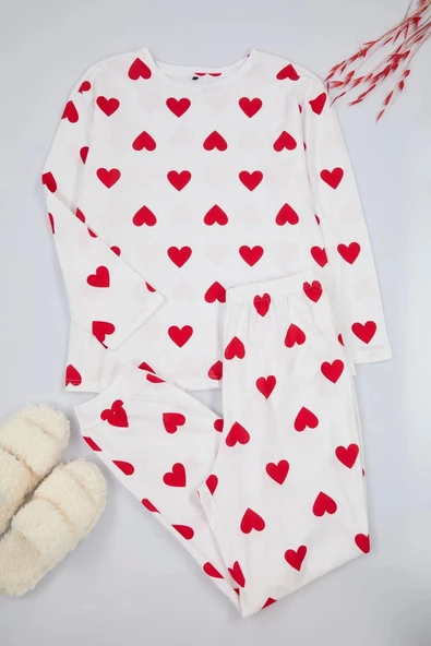 Kadın Moda Şık Büyük Beden Bisiklet Yaka Dar Paça Uzun Kol Kalpli T-shirt-Jogger Örme Pijama Takımı