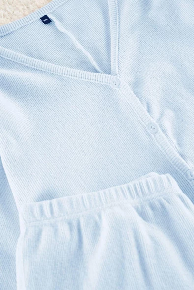 Kadın Moda Şık Büyük Beden V Yaka Boru Paça Uzun Kol Fırçalı Soft Fitilli Hırkalı Örme Pijama Takımı - 4