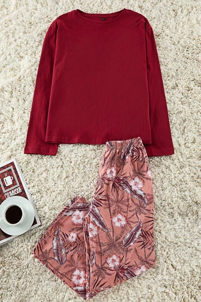 Kadın Moda Şık Bisiklet Yaka Geniş Paça Uzun Kol Bordo Çiçekli Kapri Örme Pijama Takımı