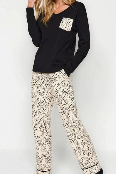 Kadın Moda V Yaka Boru Paça Uzun Kol %100 Pamuk Leopar Desenli Tshirt-Pantolon Örme Pijama Takımı - 3