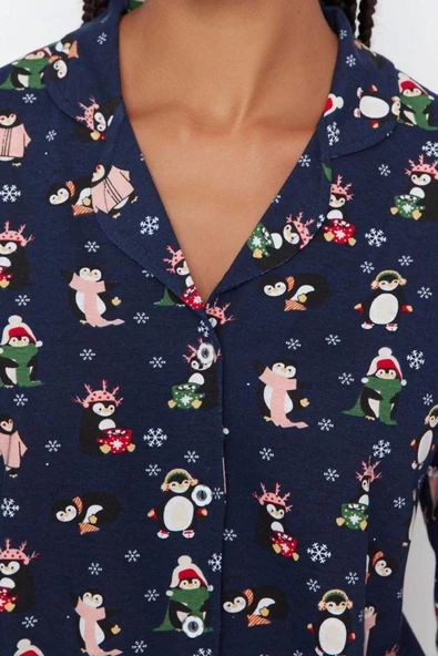 Kadın Moda Gömlek Yaka Boru Paça Uzun Kol %100 Pamuk Penguen Desenli Kış Temalı Örme Pijama Takımı - 4
