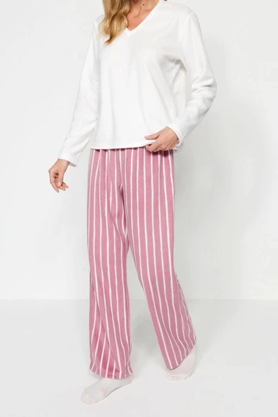 Kadın Moda Şık V Yaka Boru Paça Uzun Kol Beyaz Çizgili Polar Kışlık Örme Pijama Takımı