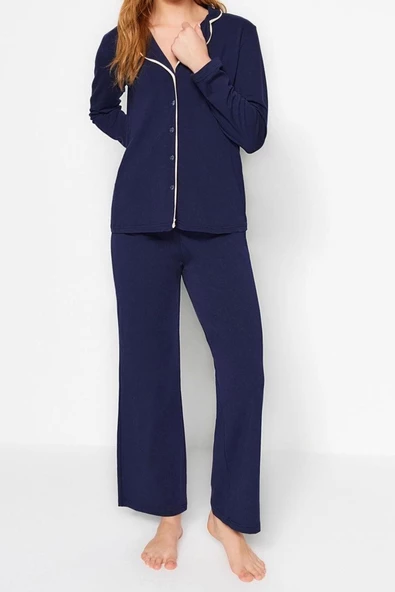 Kadın Moda Gömlek Yaka Boru Paça Uzun Kol Lacivert Pamuklu Biyeli Gömlek-Pantolon Örme Pijama Takımı