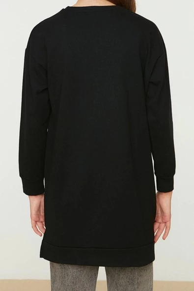 Kadın Tesettür Regular Bisiklet Yaka Standart Kol Regular Yırtmaç Detaylı Baskılı Örme Sweatshirt - 6
