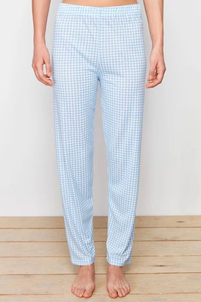 Kadın Moda Şık Bisiklet Yaka Boru Paça Kısa Kol Pötikare ve Baskılı Örme Pijama Takımı - 4