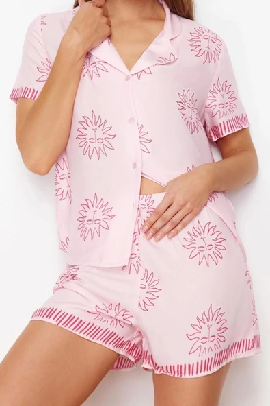 Kadın Moda Şık Gömlek Yaka Geniş Paça Kısa Kol Galaksi Desenli Viskon Dokuma Pijama Takımı - 2