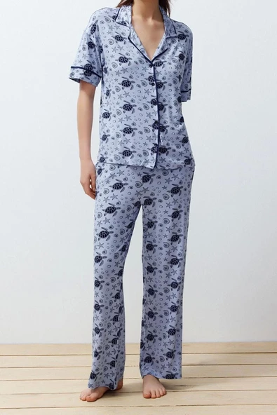 Kadın Moda Şık Gömlek Yaka Boru Paça Kısa Kol Desenli Biyeli Örme Pijama Takımı