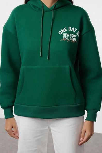 Kadın Moda Şık Oversize Kapüşonlu Standart Kol Regular Slogan Baskılı Kalın Örme Sweatshirt