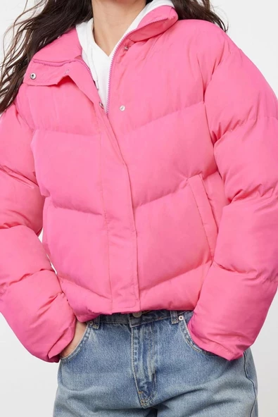 Kadın Moda Şık Regular Dik Yaka Standart Düz Astarlı Regular Su İtici Şişme Mont - 2
