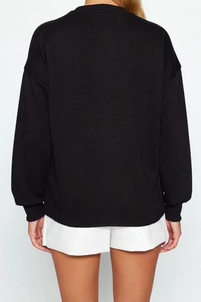 Kadın Moda Şık Relaxed Bisiklet Yaka Standart Kol Regular Basic İnce Aplike Detaylı Örme Sweatshirt - 6