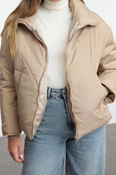 Kadın Moda Şık Oversize Dik Yaka Standart Düz Astarlı Oversize Su İtici Şişme Kapitone Mont - 2