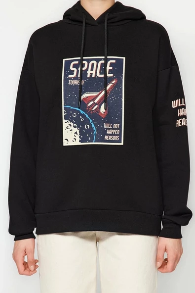 Kadın Moda Bol Kapüşonlu Düşük Kol Uzun Kalın İçi Polarlı Uzay Baskılı Geniş Kesim Örme Sweatshirt