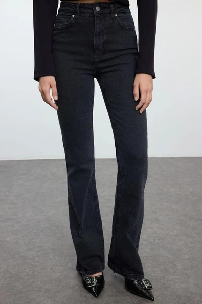 Kadın Moda Şık Kot Pantolon İspanyol Paça Uzun Boy Denim Yüksek Bel Jeans