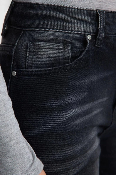 Kadın Moda Şık Kot Pantolon Boru Paça Uzun Boy Denim Yüksek Bel Slim Mom Jeans - 4