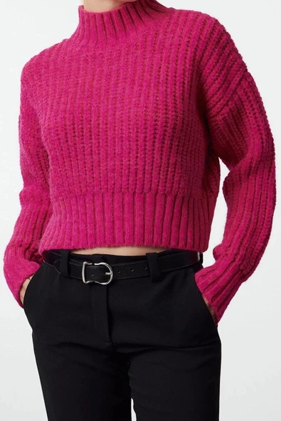 Kadın Moda Şık Dik Yaka Standart Kol Crop Yumuşak Dokulu Basic Kalın Örgü Detaylı Triko Kazak - 2