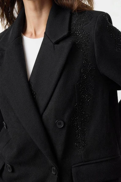 Kadın Moda Şık Regular Ceket Yaka Uzun Nakışlı Astarlı Nakış Detaylı Yumuşak Dokulu Kaban - 3