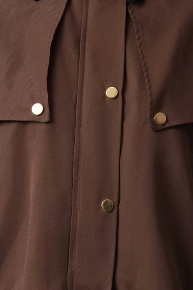 Kadın Moda Şık Oversize Gömlek Yaka Standart Düz Astarlı Omuz ve Yaka Detaylı İnce Ceket Mont - 4