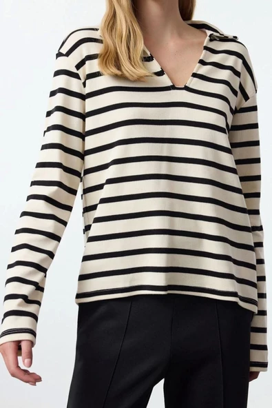 Kadın Moda Relaxed Polo Yaka Düşük Kol Standart Ekru Polo Yaka Rahat Kalıp Çizgili Örme Sweatshirt - 2