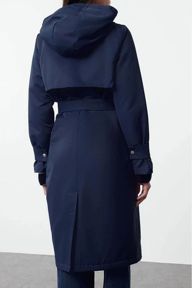 Kadın Moda Şık Oversize Kapüşonlu Yaka Uzun Düz Astarlı İçi Elyaflı Oversize Kalın Trençkot - 5