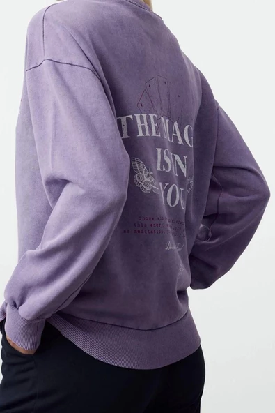 Kadın Moda Bol Bisiklet Yaka Düşük Kol Uzun Ön ve Sırt Baskılı Yıkamalı Geniş Kalıp Örme Sweatshirt - 2