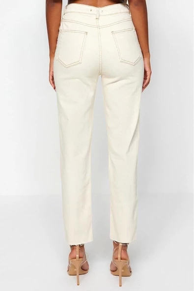 Kadın Moda Şık Kot Pantolon Boru Paça Uzun Boy Denim Ekru Yüksek Bel Slim Mom Jeans - 6
