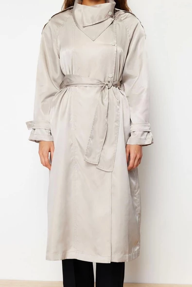 Kadın Moda Oversize Ceket Yaka Uzun Düz Astarlı Geniş Kesim Yaka Cıtcıtlı Parlak Kuşaklı Trençkot - 4