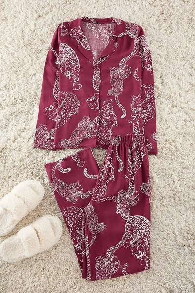 Kadın Moda Şık Gömlek Yaka Boru Paça Uzun Kol Kaplan Desenli Viskon Dokuma Pijama Takımı
