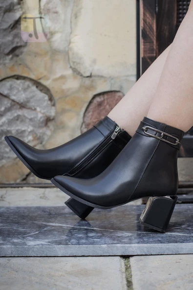 Trend Adımlar Siyah Licity Kadın Topuklu Klasik Sade Bot - Resim 3