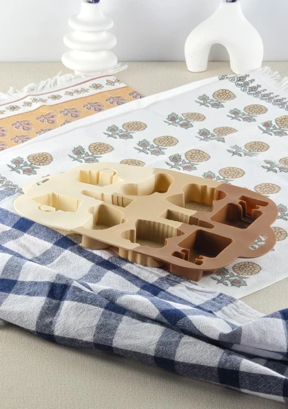 Silikon Kek Kalıbı - Parfüm, Ruj, Çanta, Ayakkabı Desenli 10lu Kurabiye Kalıbı - Isıya Dayanıklı - 2