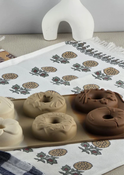 Silikon Kek Kalıbı - Donut Desenli 6lı Kurabiye Kalıbı - Isıya Dayanıklı - 3