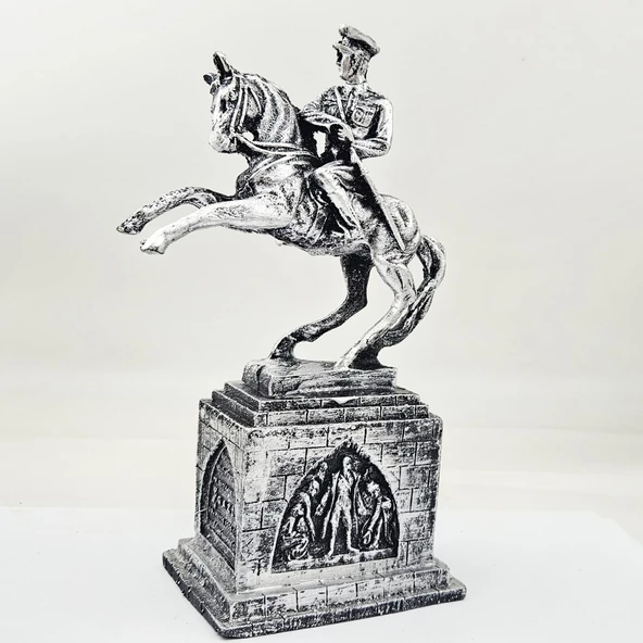 Atatürk Samsun Atlı Onur Anıtı Heykeli Biblo - 5