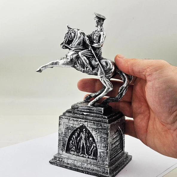 Atatürk Samsun Atlı Onur Anıtı Heykeli Biblo - 7