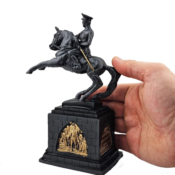 Atatürk Samsun Atlı Onur Anıtı Heykeli Biblo - 12