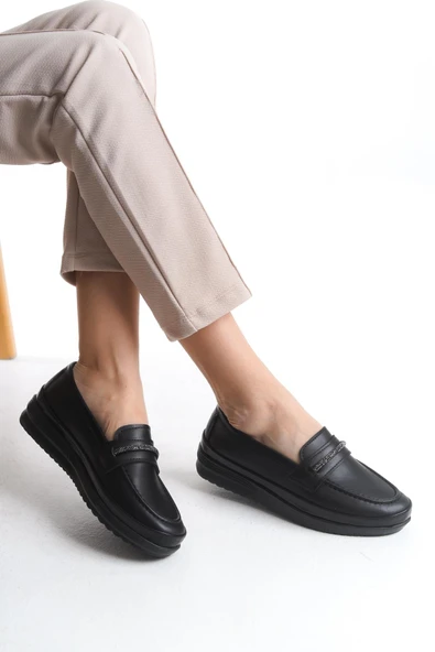 Kadın Önü Parlak Taş Detaylı Rahat Taban Günlük Ayakkabı Loafer - 5