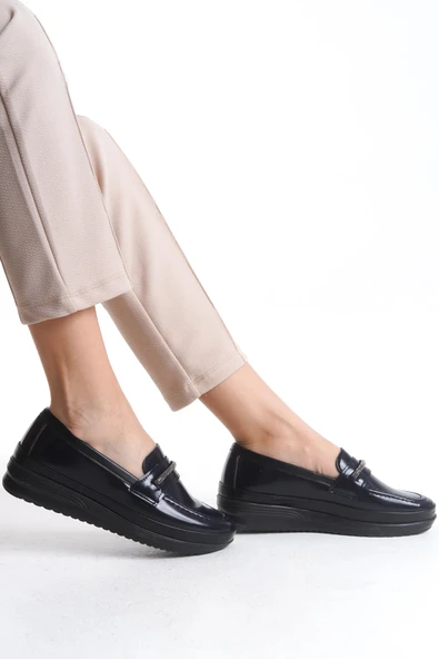 Kadın Önü Parlak Taş Detaylı Rahat Taban Günlük Ayakkabı Loafer - 9