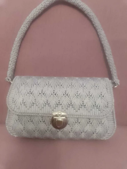 Yeni Beyaz Renk Kanvas Model Şık ve Dayanıklı Tasarım El Örgüsü Kadın Çanta ürün görseli