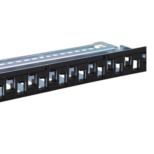 PATCH PANEL UTP CAT6 24 PORT DOLU - 3