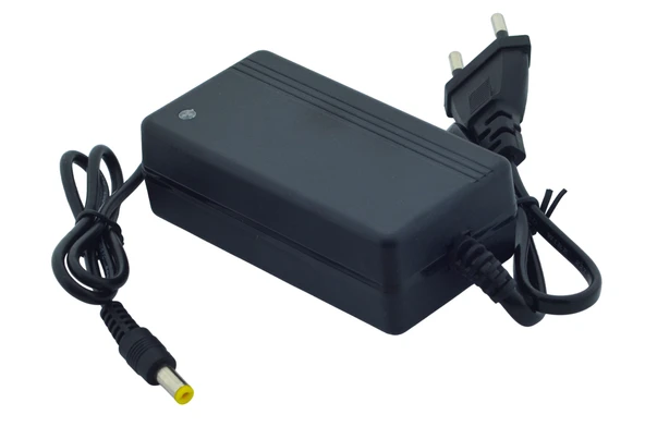 AC DC  DLL-K202000 100-240V 50/60Hz 0,8A Kamera Adaptörü