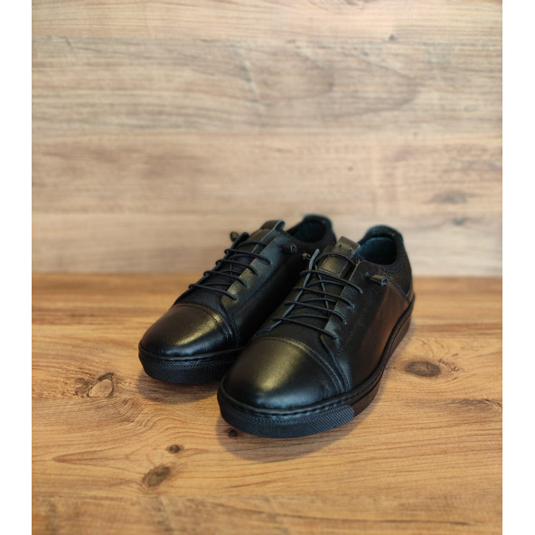 Bykujo İç Dış Hakiki Deri Siyah Renk  Pvc Taban Kadın Ayakkabısı