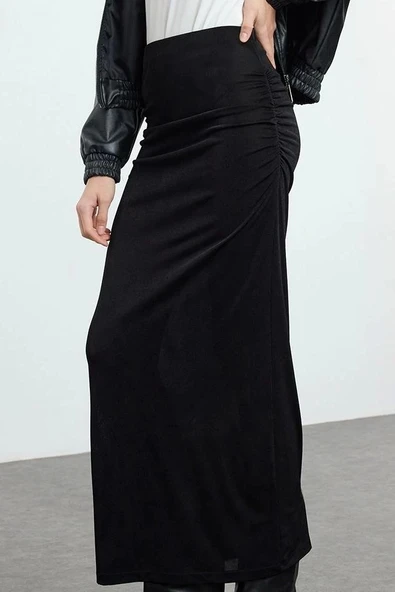 Moda Regular Günlük Maxi Boy Premium Parlak Yüzeyli ve Yumuşak Dokulu Drapeli Maxi Örme Etek - 3